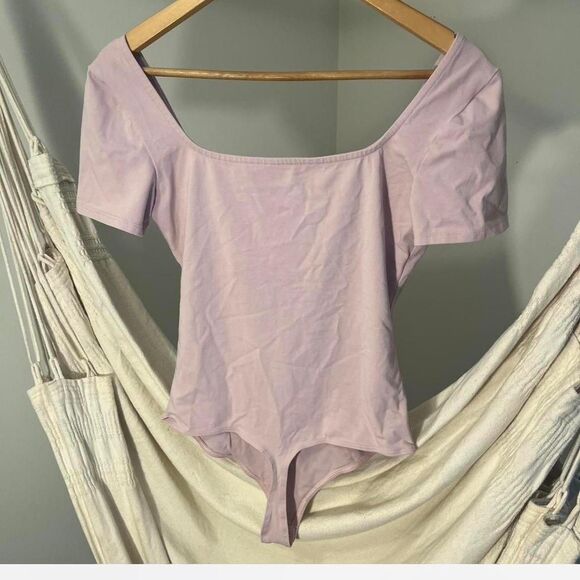 Express Body Contour Square Neck Pink Bodysuit - Picture 5 of 6